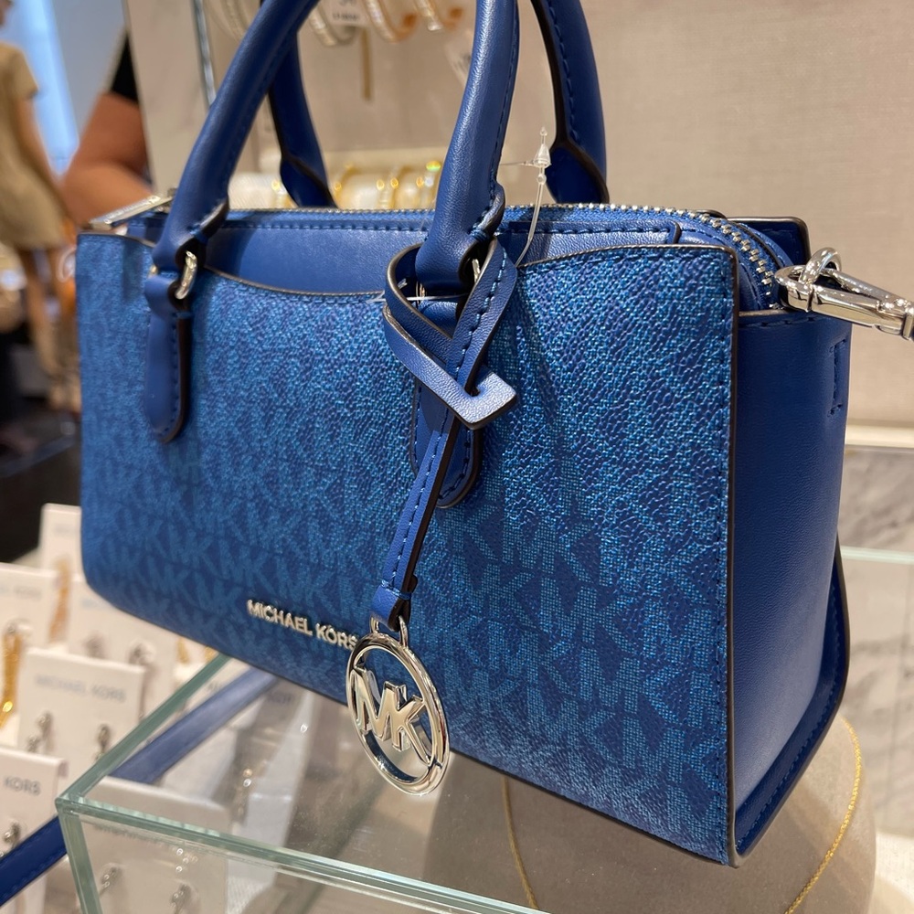 MICHAEL KORS Arden Small Top Zip Signature Logo Messenger Bag
Galaxy Blue 
NWT - Picture 13 of 16